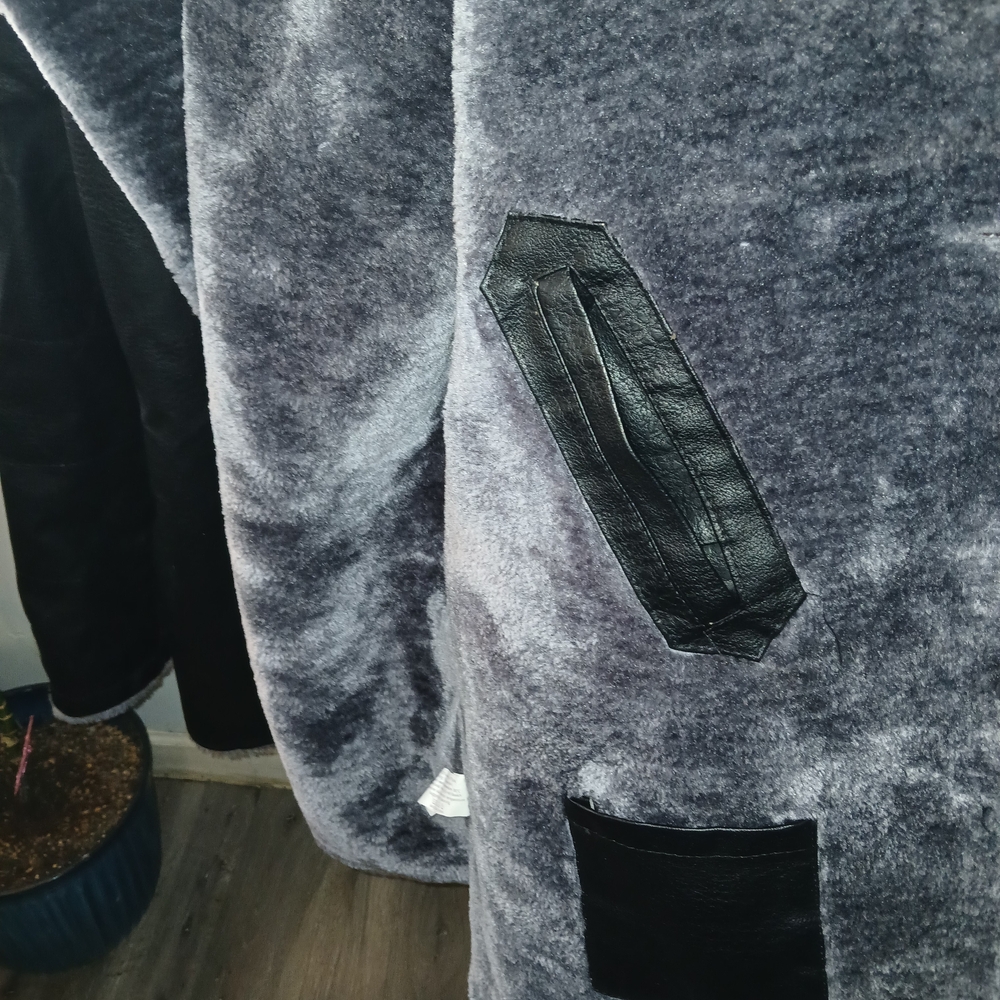 Men's Black Faux Leather Jacket with Gray Faux Fur Lining - Picture 6 of 12